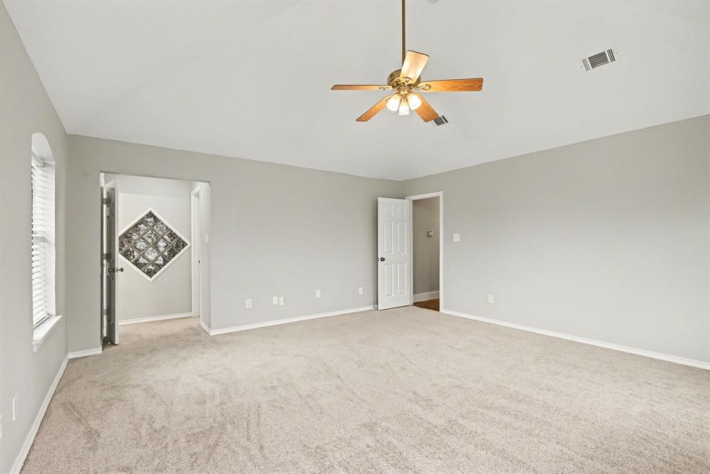 10101 Round Hill Road Fort Worth, TX 76131 - Photo 13 of 30 a view of an empty room
