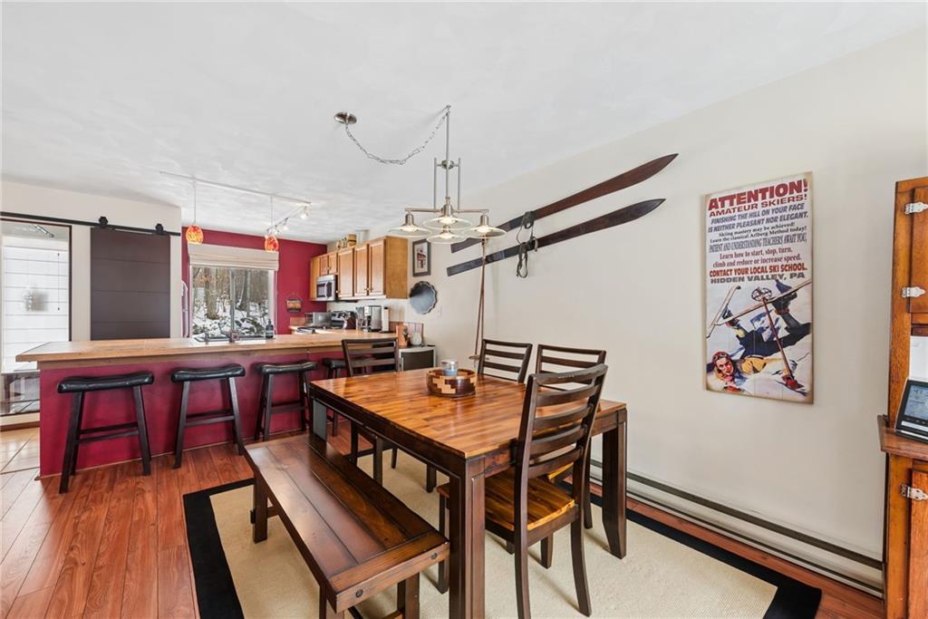 1844 Eagles Ridge Way Hidden Valley, PA 15502 - Photo 5 of 33