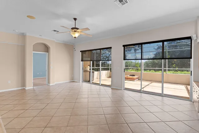$374,900 | 1083 Mesa Verde Court, Clermont, FL 34711