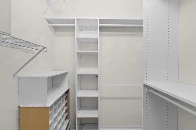 $374,900 | 1083 Mesa Verde Court, Clermont, FL 34711