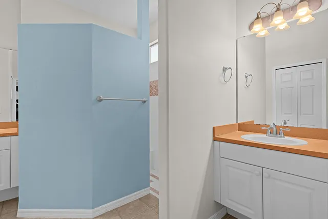 $374,900 | 1083 Mesa Verde Court, Clermont, FL 34711