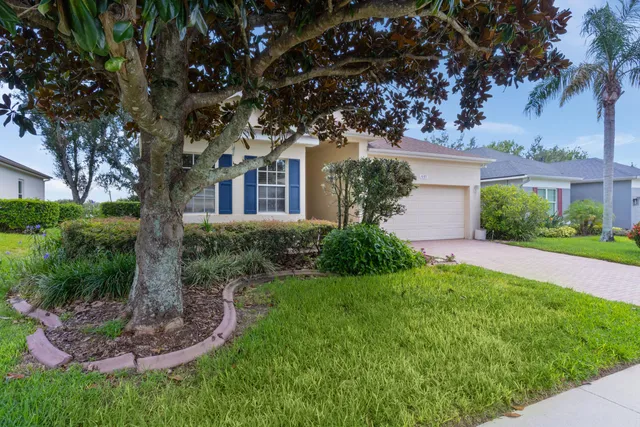 $374,900 | 1083 Mesa Verde Court, Clermont, FL 34711
