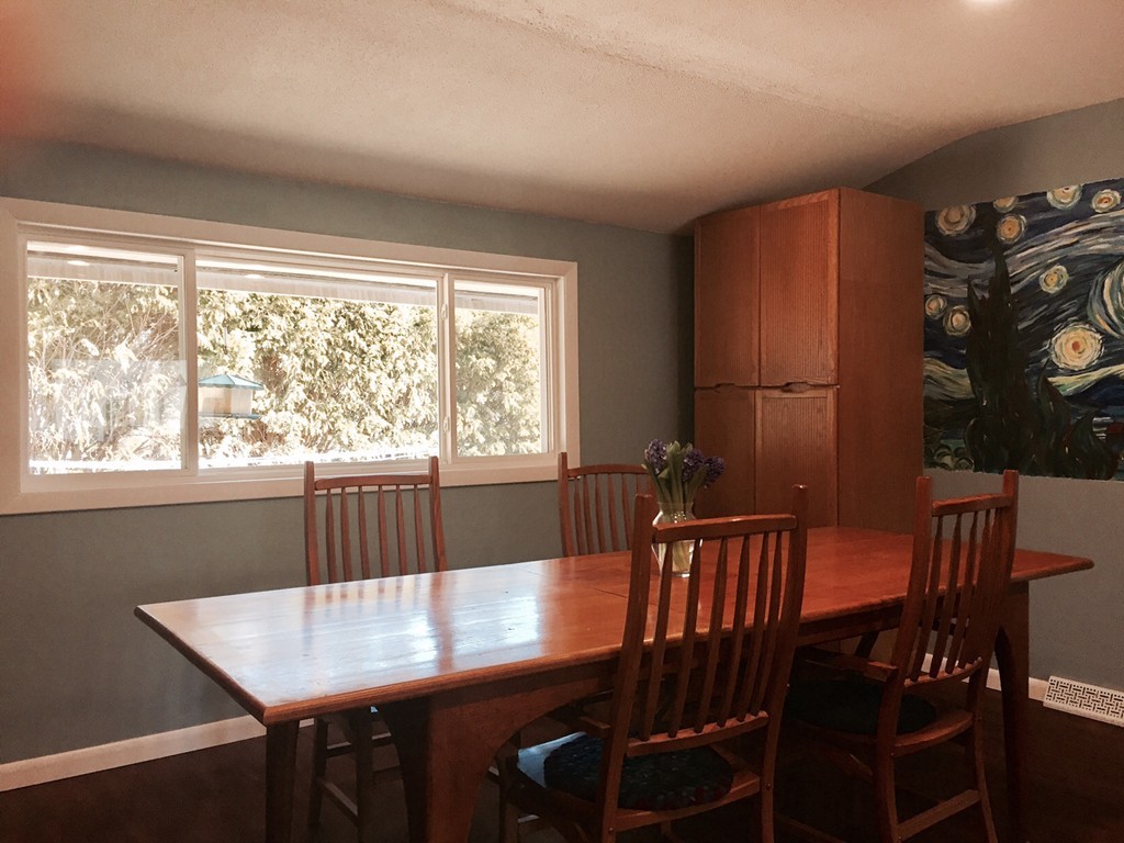 45 Chapel Road Amherst, MA 01002 - Photo 8 of 27