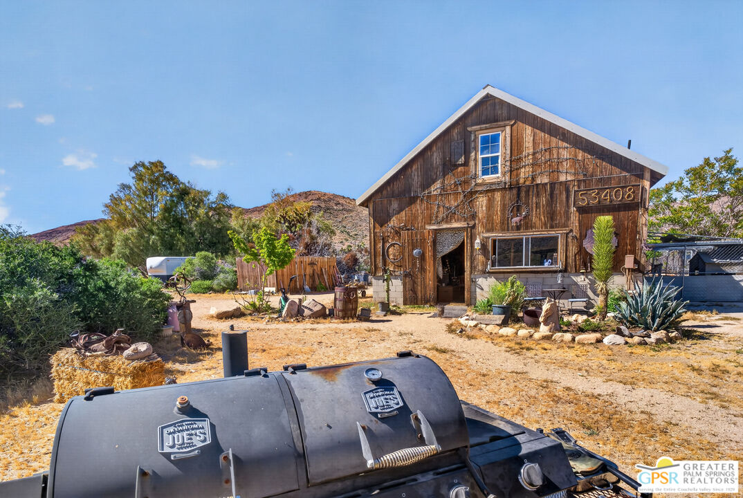 53408 Stud Valley Road Pioneertown, CA 92268 - Photo 25 of 49