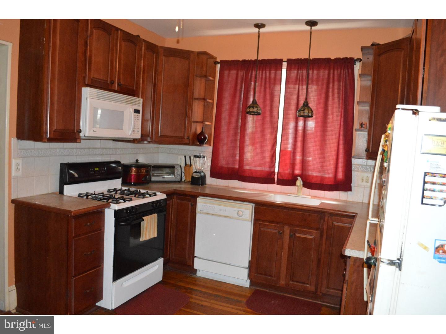 115 Ryers Avenue Cheltenham, PA 19012 - Photo 8 of 23