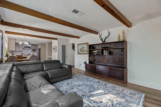 $2,950 | 326 Bayou View Drive, El Lago, TX 77586