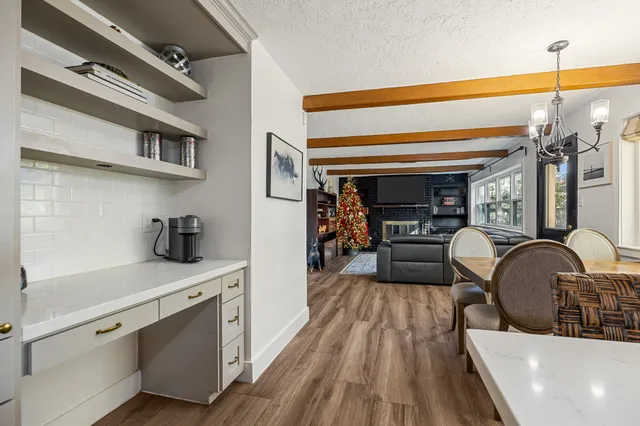 $2,950 | 326 Bayou View Drive, El Lago, TX 77586