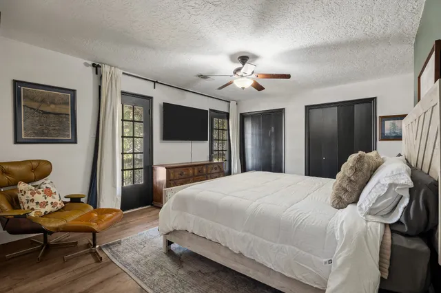 $2,950 | 326 Bayou View Drive, El Lago, TX 77586