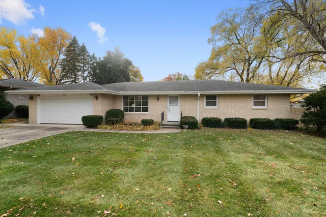 $235,000 | 1032 Pine Valley Drive, Rockford, IL 61107