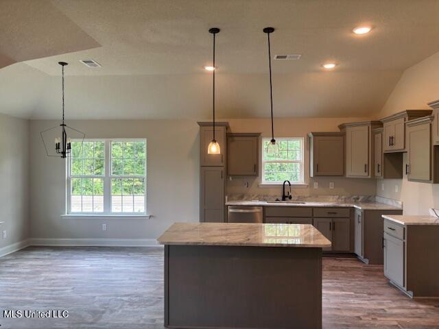 966 Buttermilk Drive Nesbit, MS 38651 - Photo 5 of 18 IMG_2847