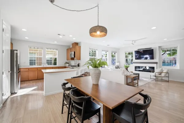 $915,000 | 115 Lusitano Way, Gilroy, CA 95020