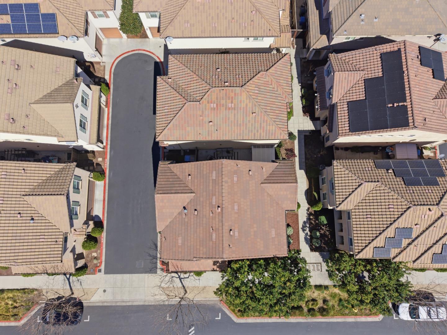 115 Lusitano Way Gilroy, CA 95020 - Photo 34 of 37