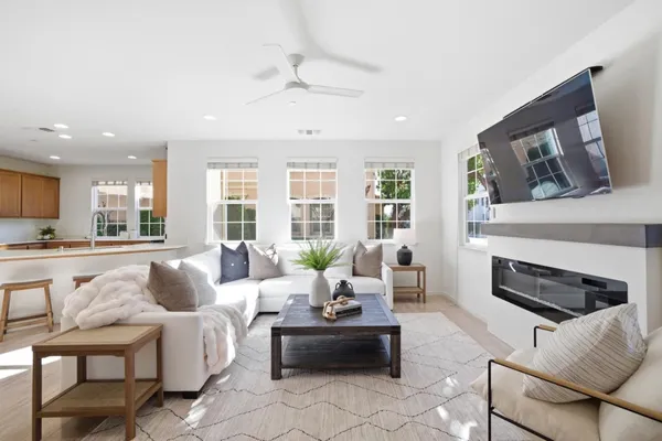 $915,000 | 115 Lusitano Way, Gilroy, CA 95020