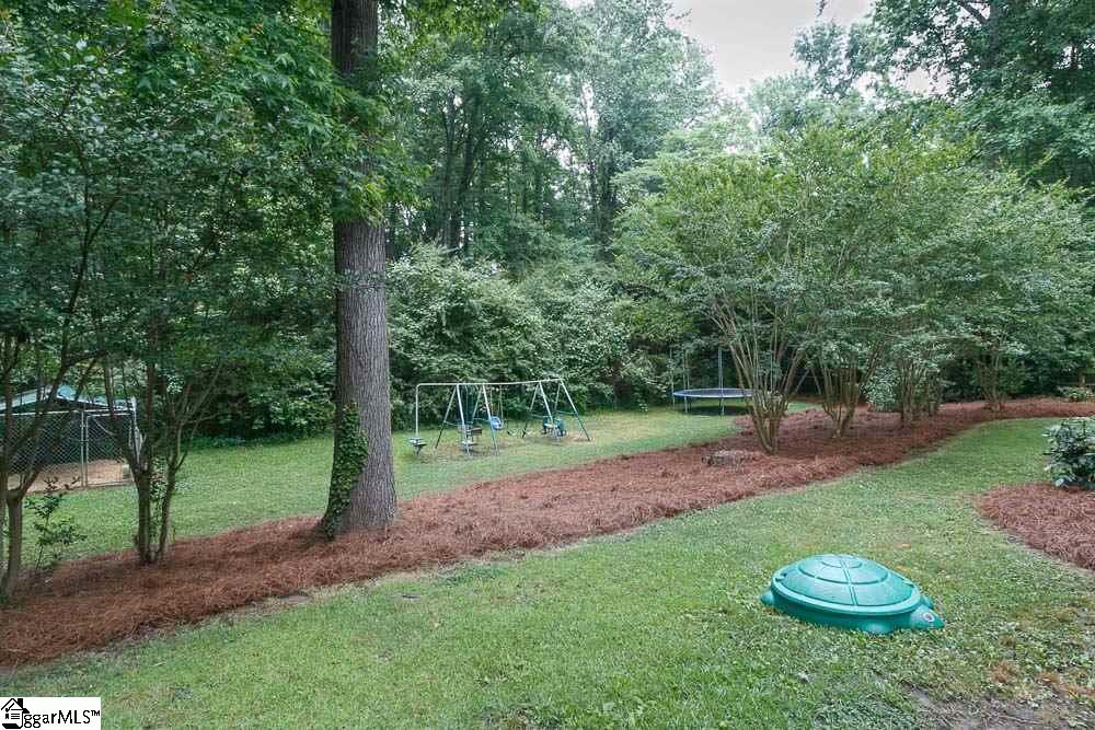 911 Calvert Avenue Clinton, SC 29325 - Photo 26 of 36 Gallery Image 26