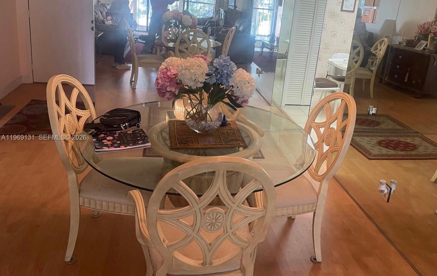 16500 Golf Club Road, Unit 204 Weston, FL 33326 - Photo 11 of 26 a close view of light fixtures