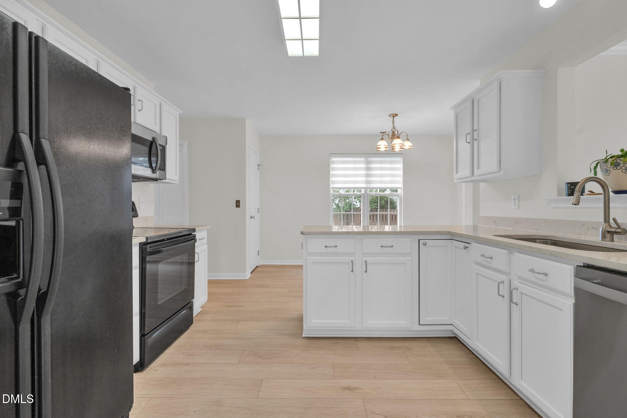 3229 Forest Mill Circle Raleigh, NC 27616 - Photo 14 of 52 Kitchen (1)