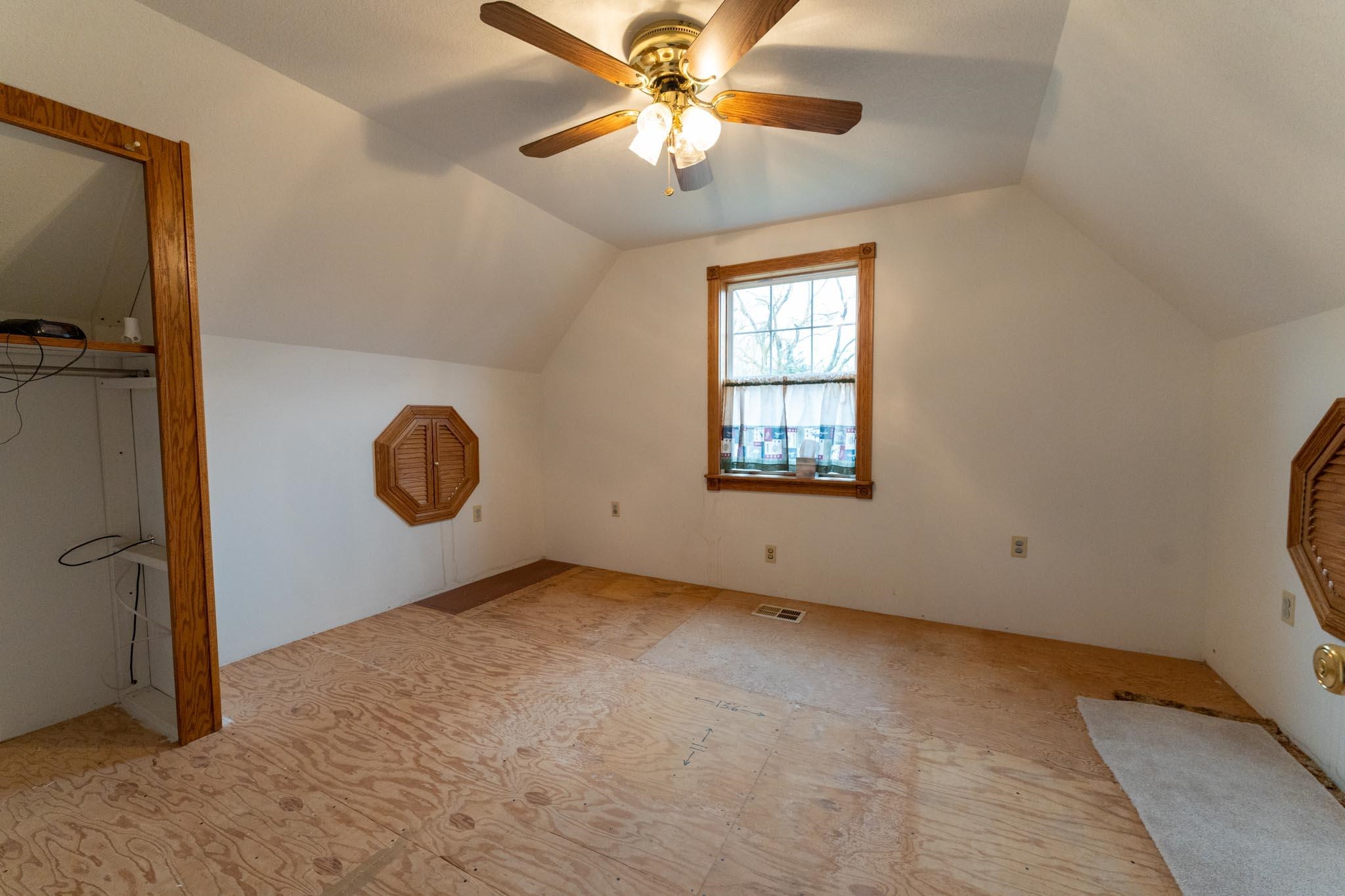 3298 West Remus Road Mount Pleasant, MI 48858 - Photo 18 of 39 1899121-17.JPG