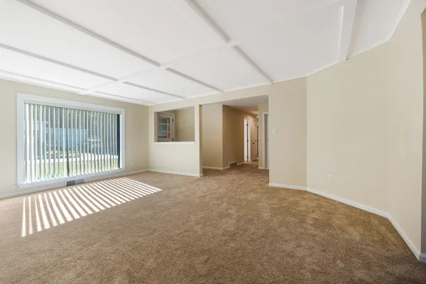 $375,000 | 15 Moore Avenue, Auburn, ME 04210