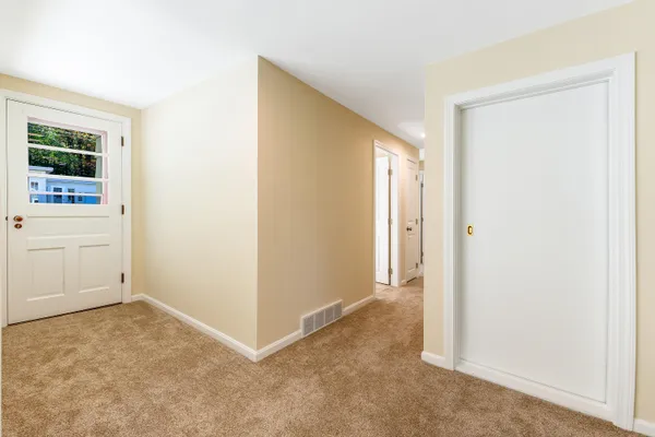 $375,000 | 15 Moore Avenue, Auburn, ME 04210
