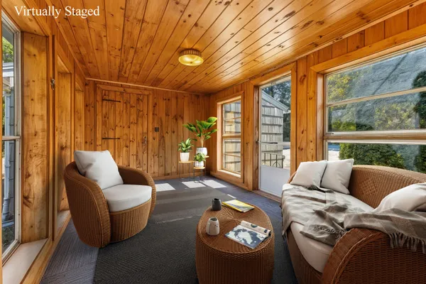 $375,000 | 15 Moore Avenue, Auburn, ME 04210