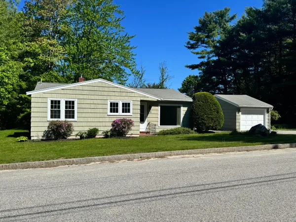 $375,000 | 15 Moore Avenue, Auburn, ME 04210