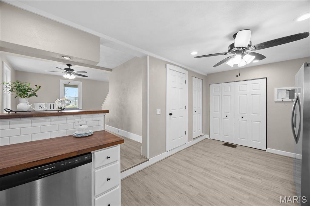 512 South Herman Street Lebanon, IL 62254 - Photo 17 of 32