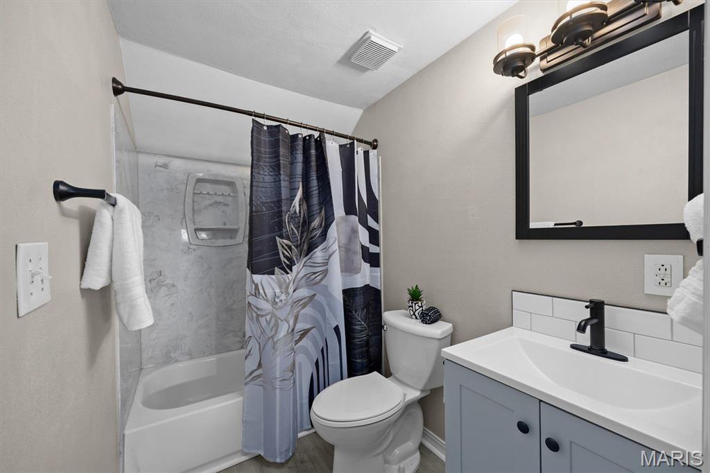 512 South Herman Street Lebanon, IL 62254 - Photo 23 of 32