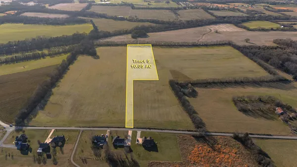 1584 Liberty Road, Winchester, TN 37398