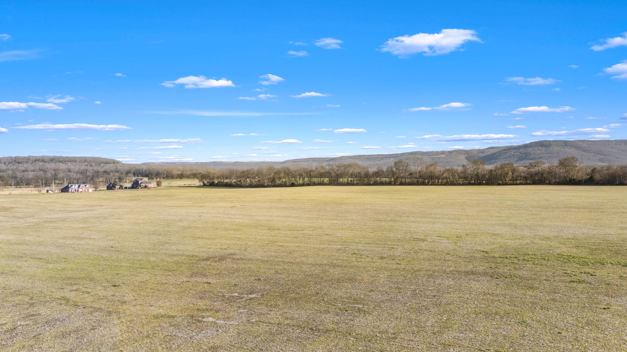 1584 Liberty Road Winchester, TN 37398 - Photo 3 of 28