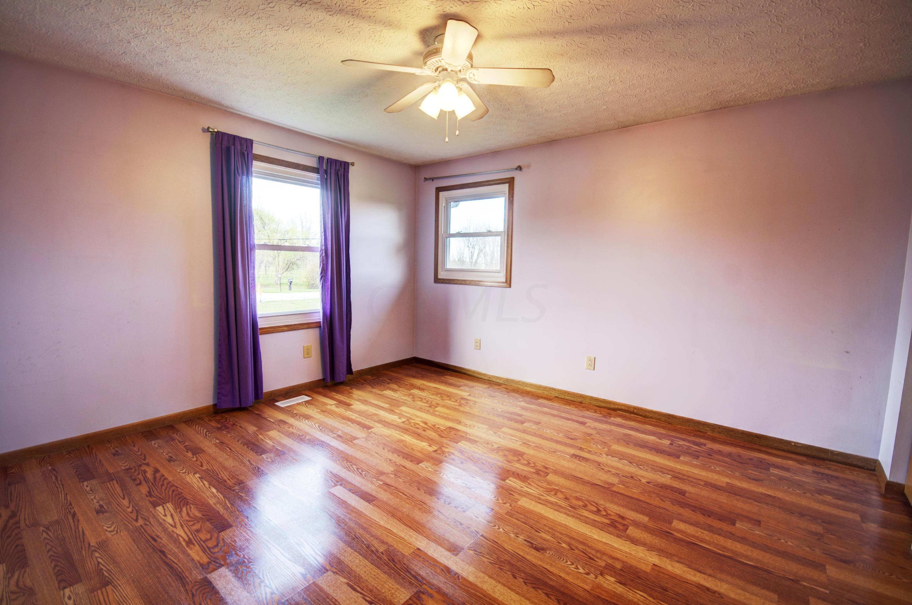 1815 Zuber Road Grove City, OH 43123 - Photo 15 of 21 Gallery Image 15
