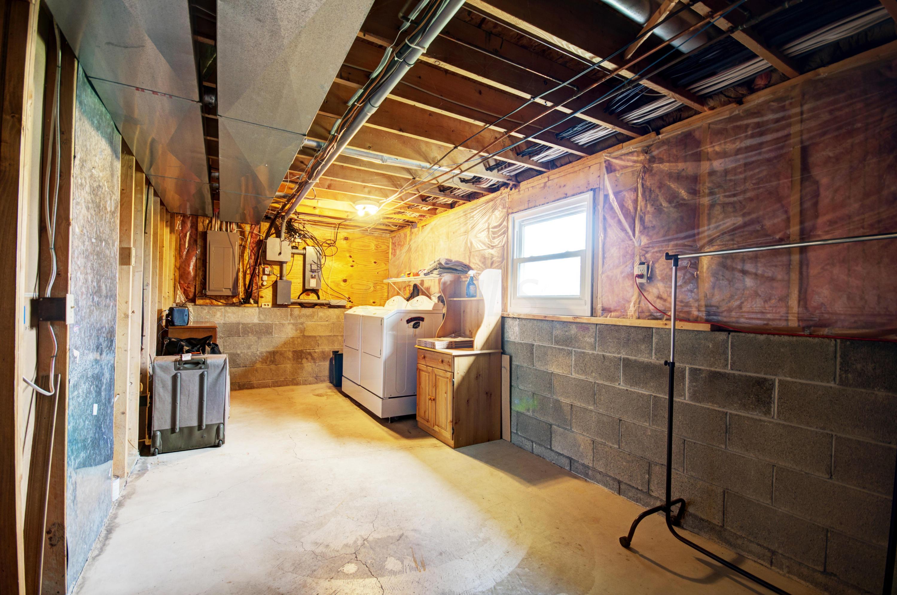 1815 Zuber Road Grove City, OH 43123 - Photo 17 of 21 Gallery Image 17