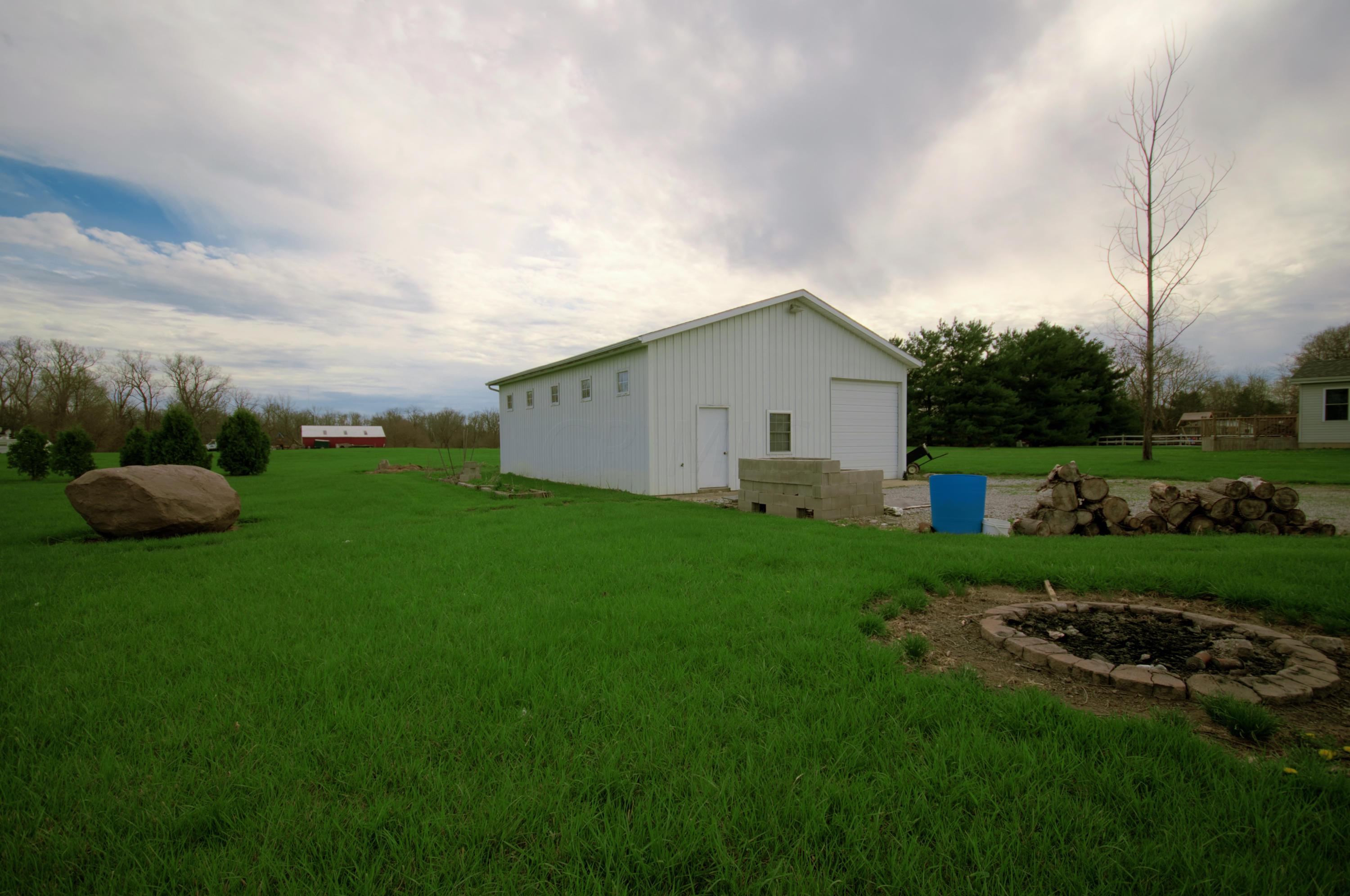 1815 Zuber Road Grove City, OH 43123 - Photo 2 of 21 Gallery Image 2