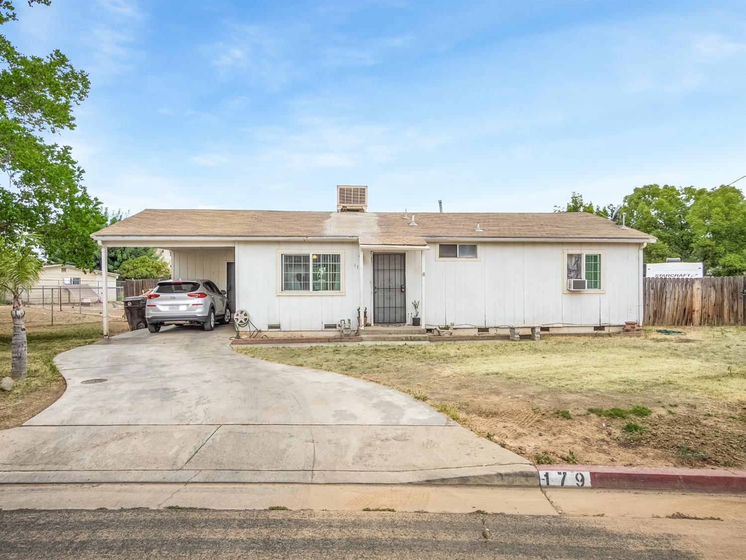 179 Peck Colony Road Reedley, CA 93654 - Photo 1 of 20 Gallery Image 1