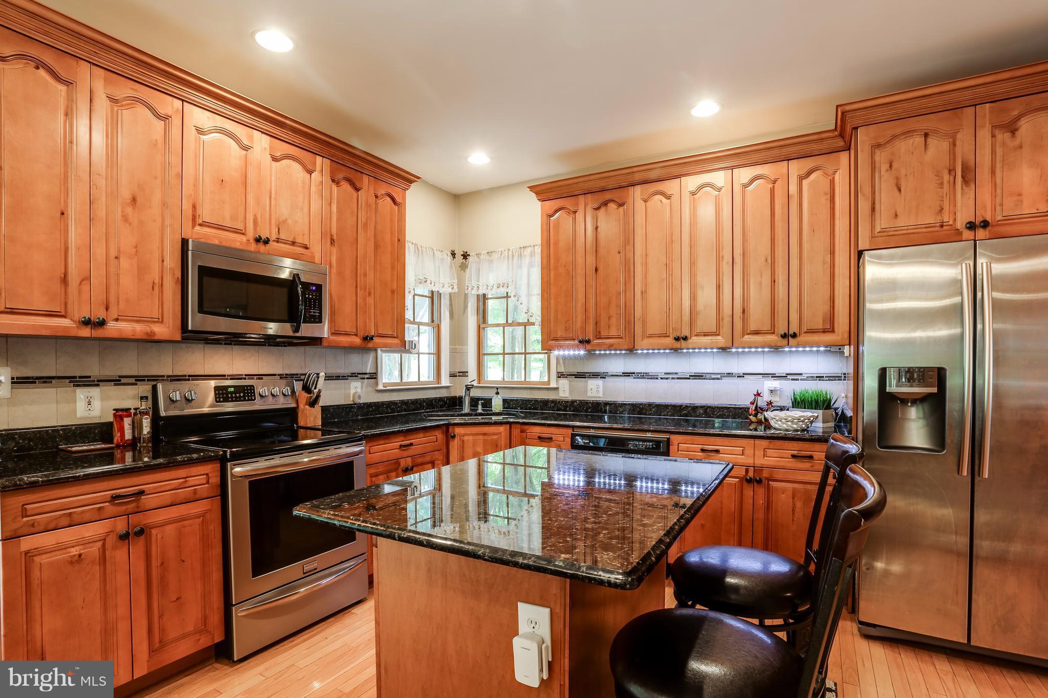 11946 Frederick Road Ellicott City, MD 21042 - Photo 12 of 30 Kitchen-new kitchen w/42" Cherry cabinets