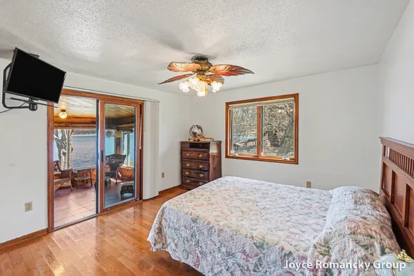 $600,000 | 11235 West Broomfield Road, Remus, MI 49340
