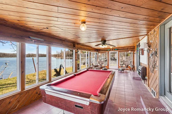 $600,000 | 11235 West Broomfield Road, Remus, MI 49340