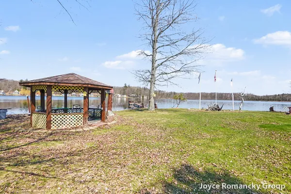 $600,000 | 11235 West Broomfield Road, Remus, MI 49340