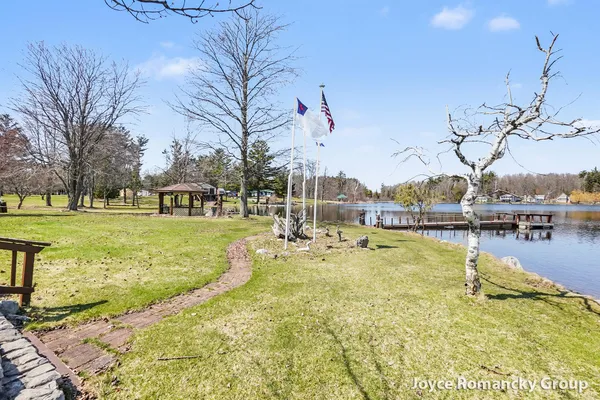 $600,000 | 11235 West Broomfield Road, Remus, MI 49340