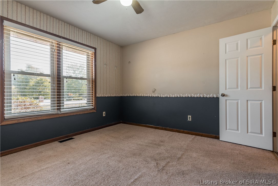 1515 Stone Ridge Drive Georgetown, IN 47122 - Photo 13 of 31