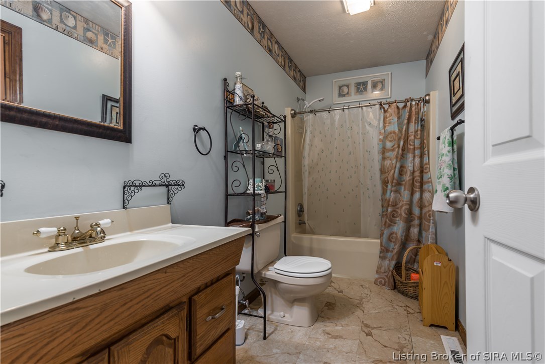 1515 Stone Ridge Drive Georgetown, IN 47122 - Photo 14 of 31