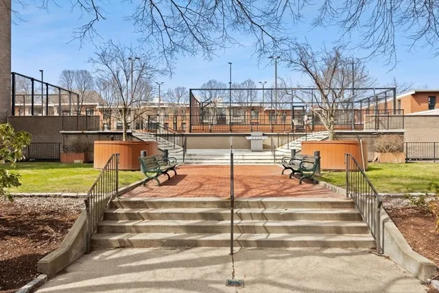 $2,650 | 33 Pond Avenue, Unit 1010, Brookline, MA 02445