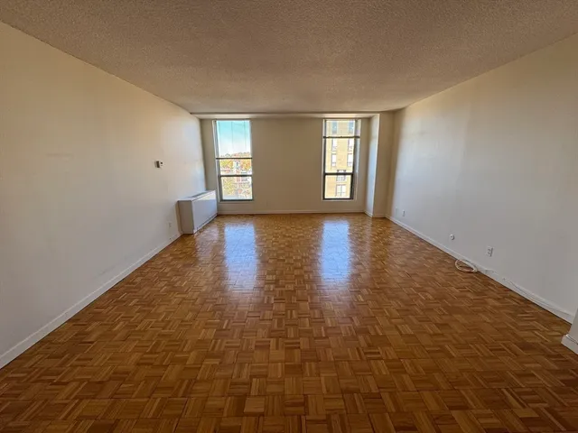 $2,650 | 33 Pond Avenue, Unit 1010, Brookline, MA 02445