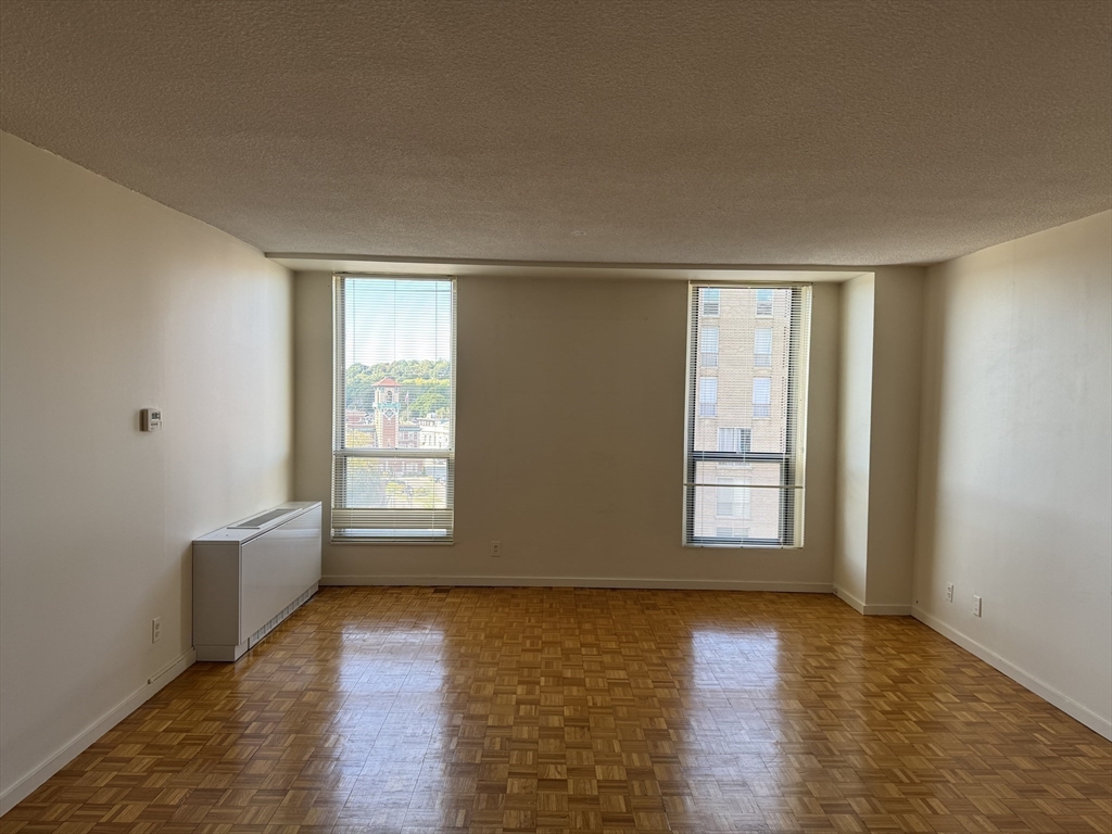 33 Pond Avenue, Unit 1010 Brookline, MA 02445 - Photo 5 of 15