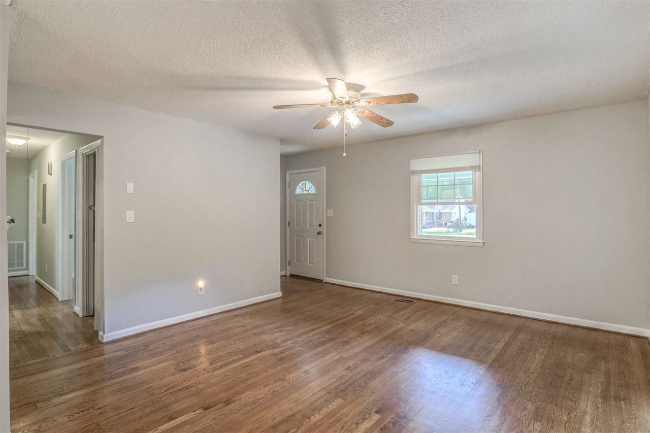 5905 Meadowbrook Road Raleigh, NC 27603 - Photo 8 of 22 Photo 10