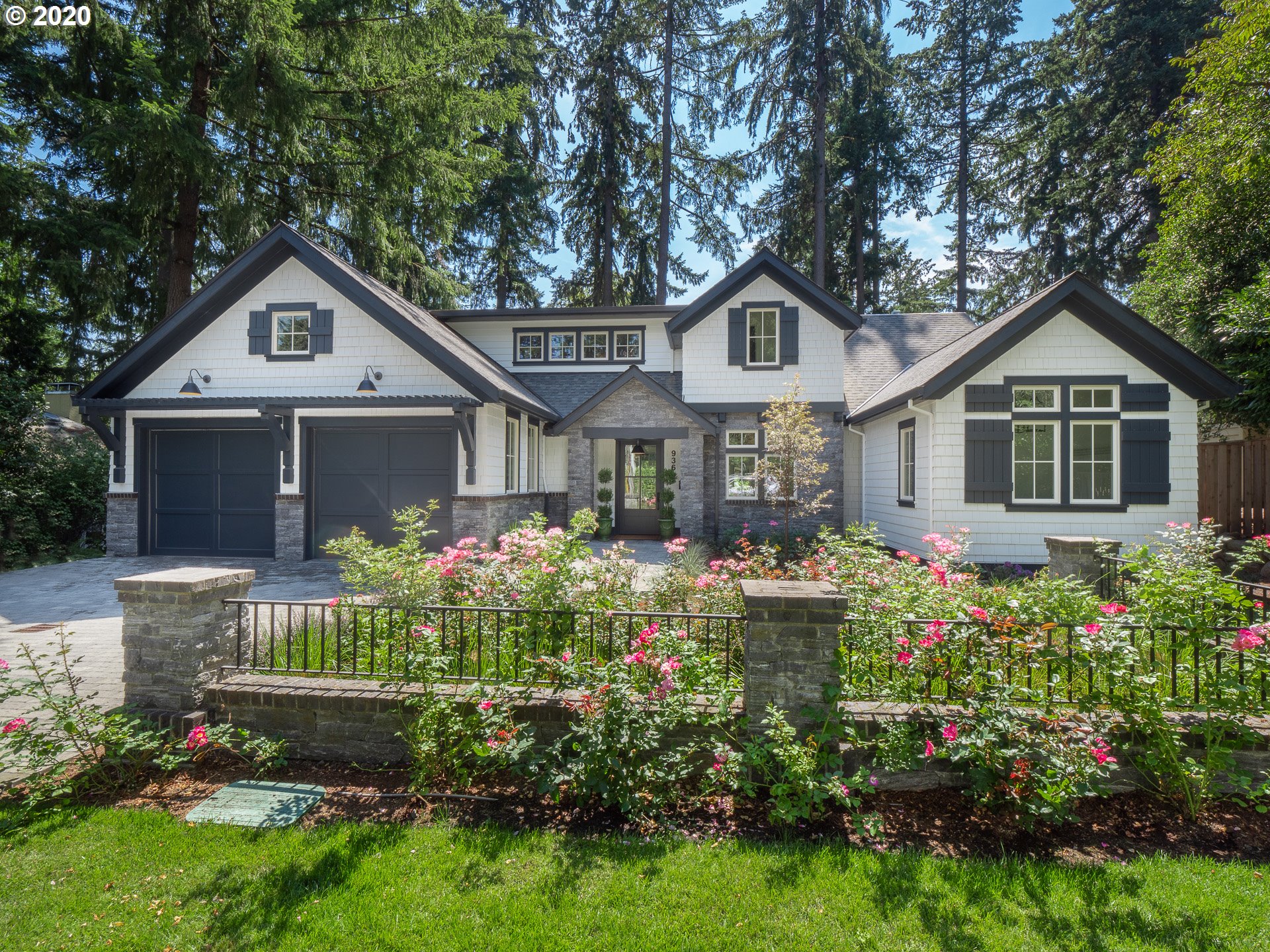 936 Evergreen Road Lake Oswego, OR 97034 - Photo 1 of 32 Gallery Image 1