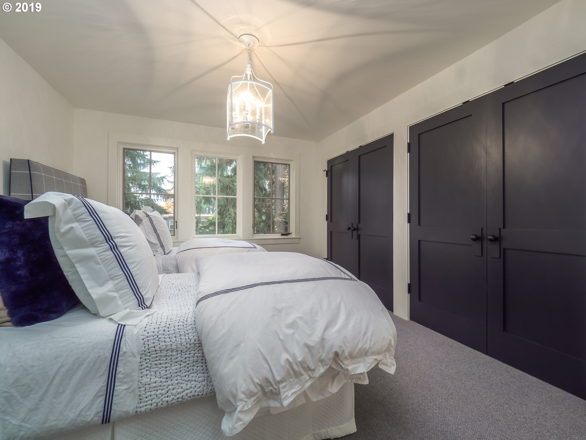936 Evergreen Road Lake Oswego, OR 97034 - Photo 26 of 32 Gallery Image 26