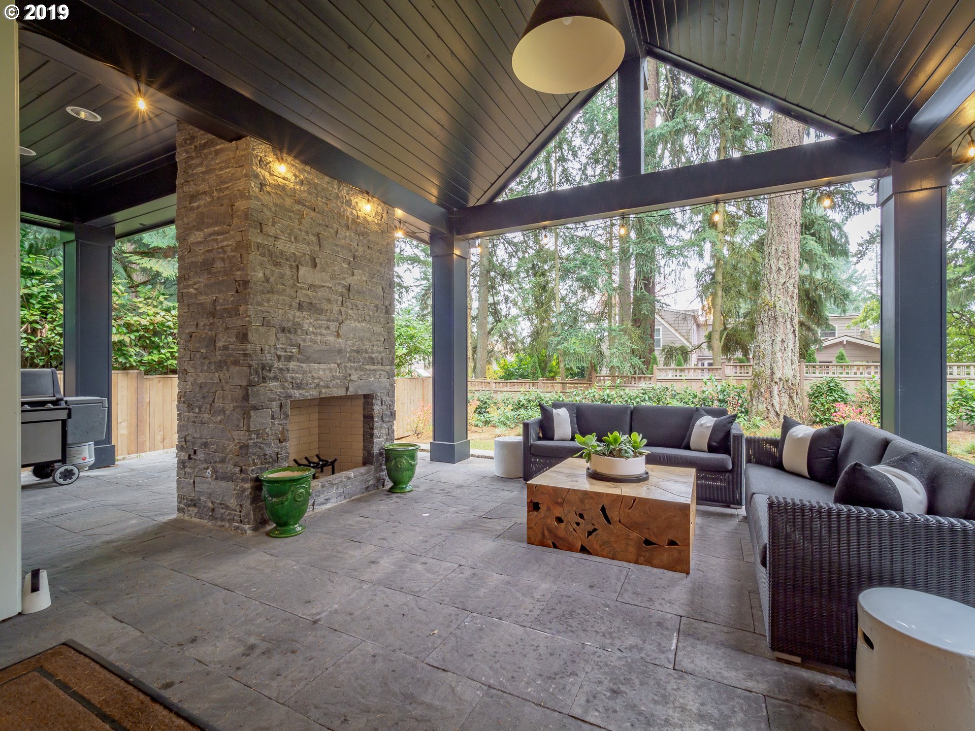 936 Evergreen Road Lake Oswego, OR 97034 - Photo 6 of 32 Gallery Image 6