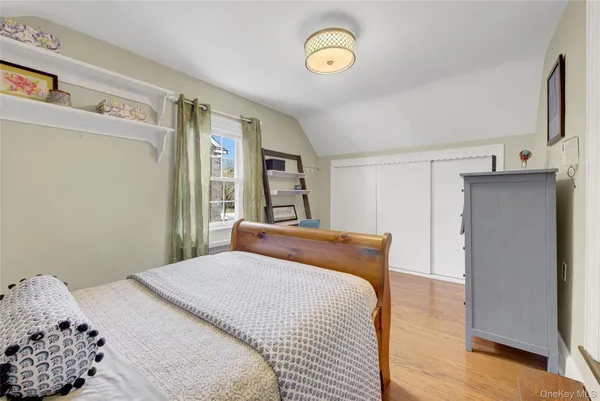 $745,000 | 39 Cynthia Court, Hempstead, NY 11550