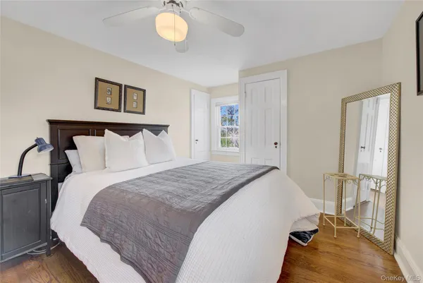 $745,000 | 39 Cynthia Court, Hempstead, NY 11550