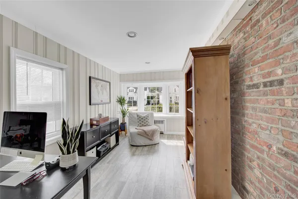 $745,000 | 39 Cynthia Court, Hempstead, NY 11550